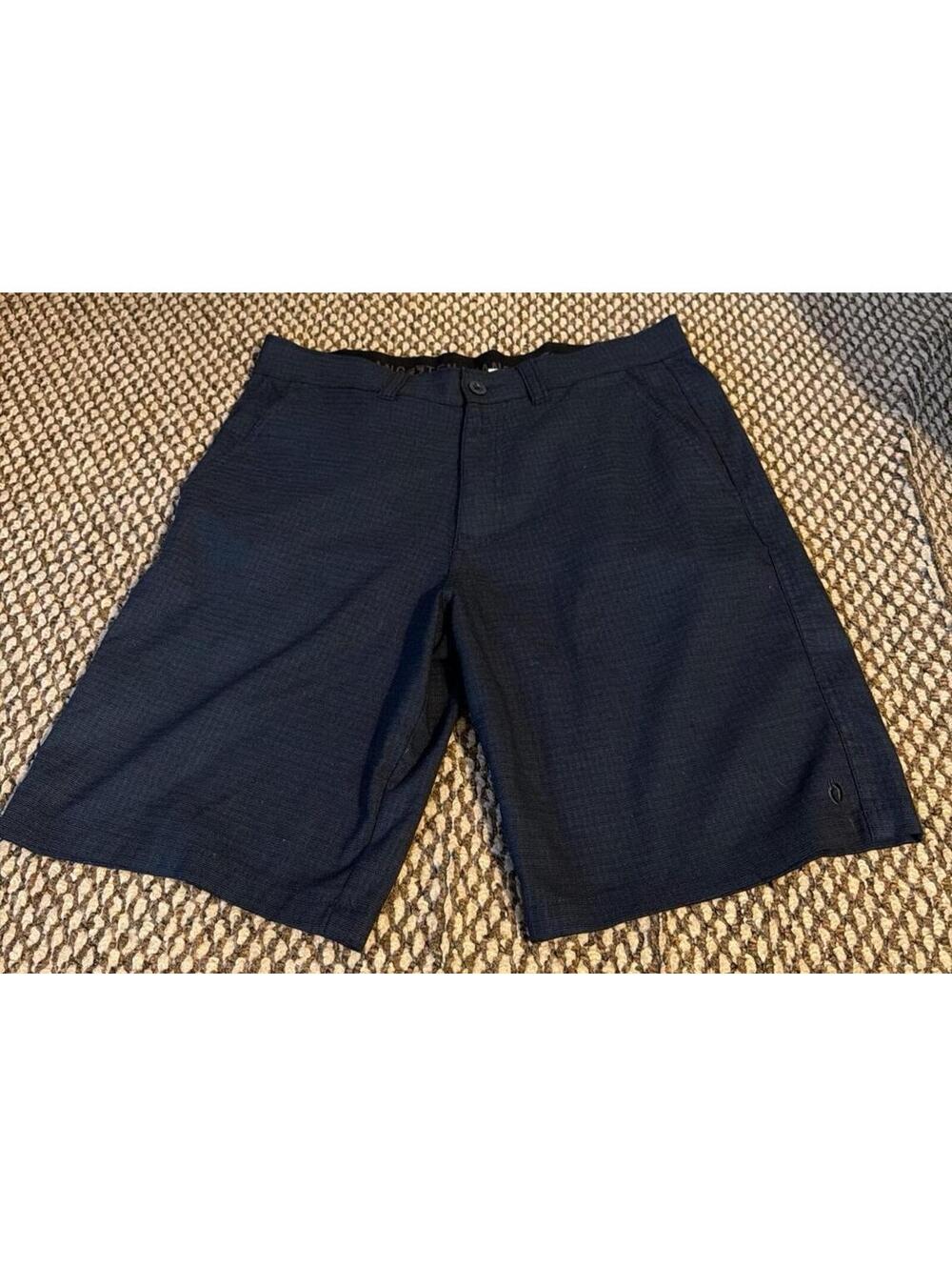 Hang Ten Navy Shorts Men’s 32 9”inseam